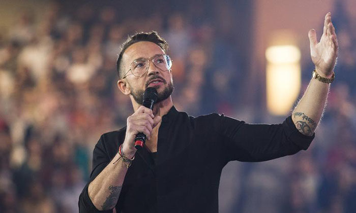 Etats-Unis: Covid-19 / Le pasteur Stephen Carl Lentz d'Hillsong est gu?ri